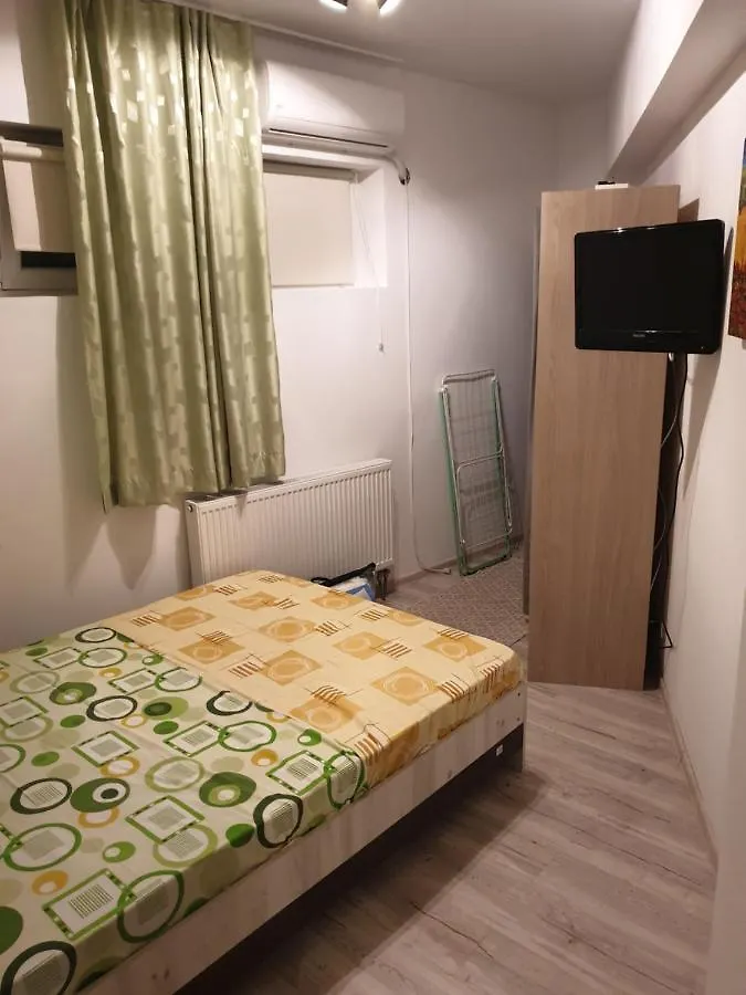 Grozavesti Apartment Near University Bukarest